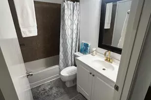 1126 W Elliot Rd, Chandler, AZ 85224 - Photo 11