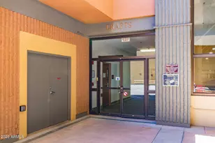 10023 W Pleasant Valley Rd, Sun City, AZ 85351 - Photo 39