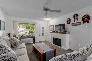 10023 W Pleasant Valley Rd, Sun City, AZ 85351 - Photo 5