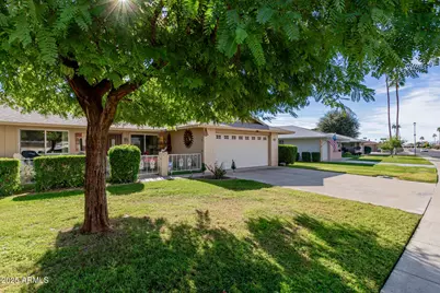 10023 W Pleasant Valley Road, Sun City, AZ 85351 - Photo 3