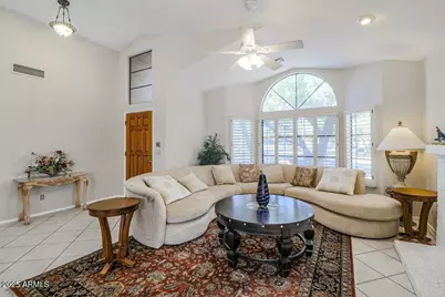 15629 N 51st  Street Street, Scottsdale, AZ 85254 - Photo 5