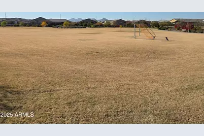 3032 E Villa Avenue, San Tan Valley, AZ 85143 - Photo 11