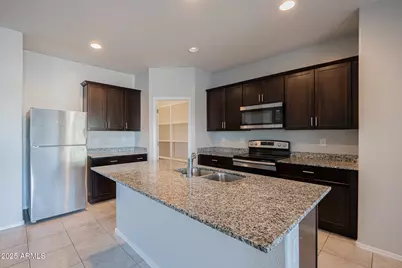 43606 W Juniper Avenue, Maricopa, AZ 85138 - Photo 7