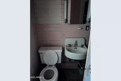 449 S East Street, Globe, AZ 85501 - Photo 15