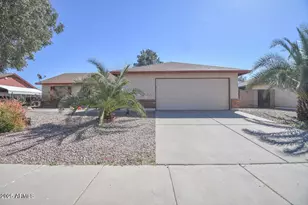 445 E Providence Dr, Casa Grande, AZ 85122 - Photo 3
