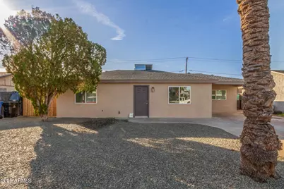 2749 W Montecito Avenue, Phoenix, AZ 85017 - Photo 1