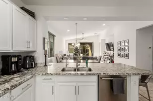 5070 N 79th Ln, Glendale, AZ 85303 - Photo 11