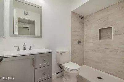 4546 W Onyx Avenue, Glendale, AZ 85302 - Photo 17