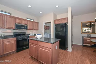 17547 W Calistoga Dr, Surprise, AZ 85387 - Photo 25