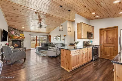 2321 Quarter Horse Trail, Overgaard, AZ 85933 - Photo 15