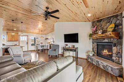 2321 Quarter Horse Trail, Overgaard, AZ 85933 - Photo 13