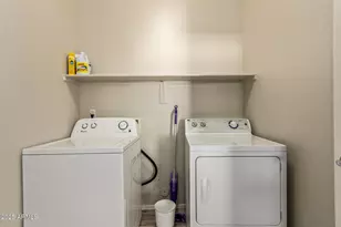 2052 N Holguin Way, Chandler, AZ 85225 - Photo 27