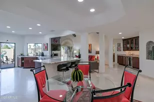 7955 E Chaparral Rd, Scottsdale, AZ 85250 - Photo 13