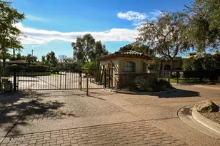 7955 E Chaparral Rd, Scottsdale, AZ 85250 - Photo 25