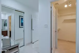 7955 E Chaparral Rd, Scottsdale, AZ 85250 - Photo 15