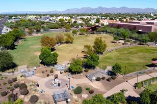 7955 E Chaparral Rd, Scottsdale, AZ 85250 - Photo 33