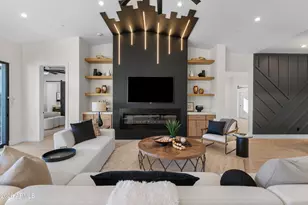 8701 E Vista Dr, Scottsdale, AZ 85250 - Photo 21