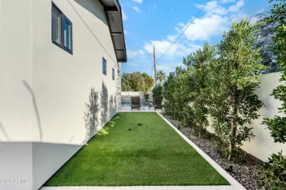 8701 E Vista Drive, Scottsdale, AZ 85250 - Photo 47