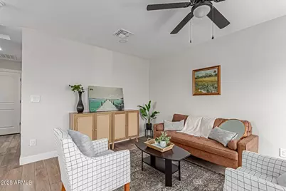 6421 S 23rd Street, Phoenix, AZ 85042 - Photo 7