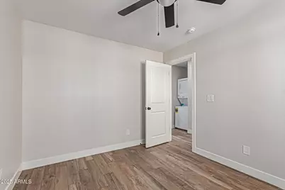 6421 S 23rd Street, Phoenix, AZ 85042 - Photo 11