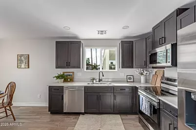 6421 S 23rd Street, Phoenix, AZ 85042 - Photo 3