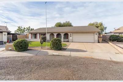 3158 W Celica Circle W, Phoenix, AZ 85053 - Photo 7