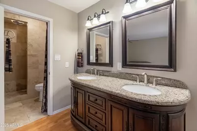 3158 W Celica Circle W, Phoenix, AZ 85053 - Photo 29