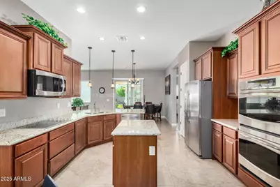 13618 S 177th Lane, Goodyear, AZ 85338 - Photo 11