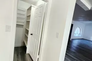 2926 S Emerson St, Mesa, AZ 85210 - Photo 9