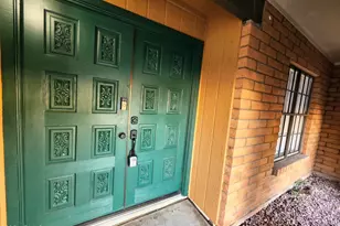 2926 S Emerson St, Mesa, AZ 85210 - Photo 3