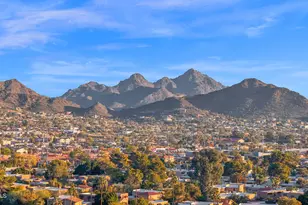 943 E Lois Ln, Phoenix, AZ 85020 - Photo 45