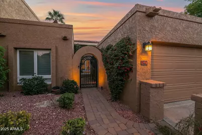 943 E Lois Lane, Phoenix, AZ 85020 - Photo 57