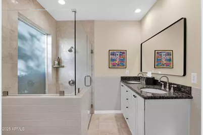 943 E Lois Lane, Phoenix, AZ 85020 - Photo 27