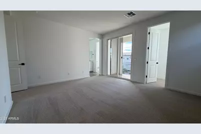 26327 N 24th Glen, Phoenix, AZ 85085 - Photo 9