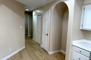 5018 E Siesta Dr, Phoenix, AZ 85044 - Photo 13