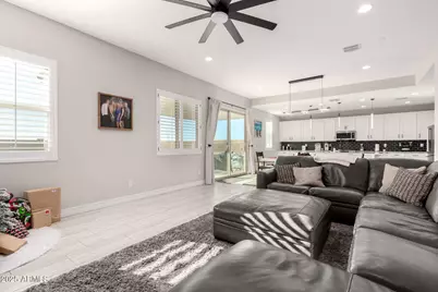 14045 W Mariposa Grande --, Surprise, AZ 85387 - Photo 7