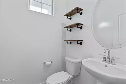 8916 W Jefferson Street, Tolleson, AZ 85353 - Photo 11