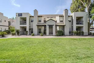 14145 N 92nd St, Scottsdale, AZ 85260 - Photo 3