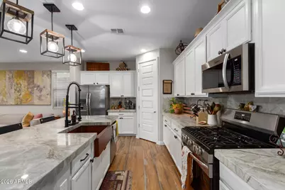 2132 W Sierra Sunset Trail, Phoenix, AZ 85085 - Photo 9