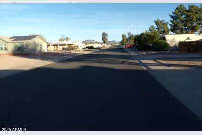 1709 S Lawson Drive, Apache Junction, AZ 85120 - Photo 23