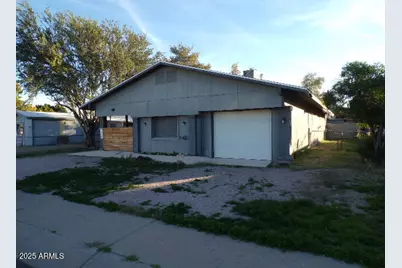 1709 S Lawson Drive, Apache Junction, AZ 85120 - Photo 3