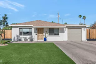 4228 N 44th Pl, Phoenix, AZ 85018 - Photo 1