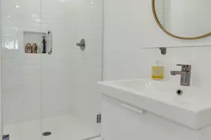 4228 N 44th Pl, Phoenix, AZ 85018 - Photo 23