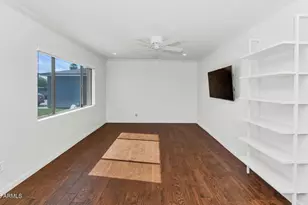 4228 N 44th Pl, Phoenix, AZ 85018 - Photo 9