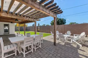 4228 N 44th Pl, Phoenix, AZ 85018 - Photo 25