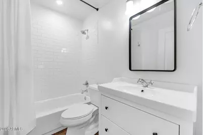 4228 N 44th Place, Phoenix, AZ 85018 - Photo 29