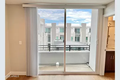 915 E Missouri Avenue #Apt 16, Phoenix, AZ 85014 - Photo 41