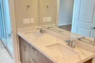 915 Missouri Ave, Phoenix, AZ 85014 - Photo 43