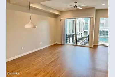 915 E Missouri Avenue #Apt 16, Phoenix, AZ 85014 - Photo 17