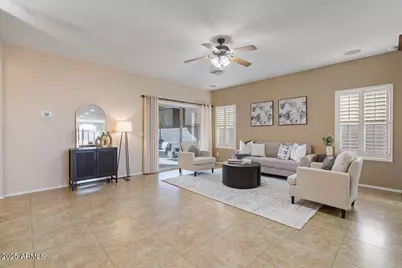 150 N 116th Lane, Avondale, AZ 85323 - Photo 7